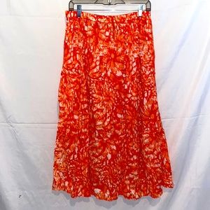 Stunning bright floral maxi skirt!